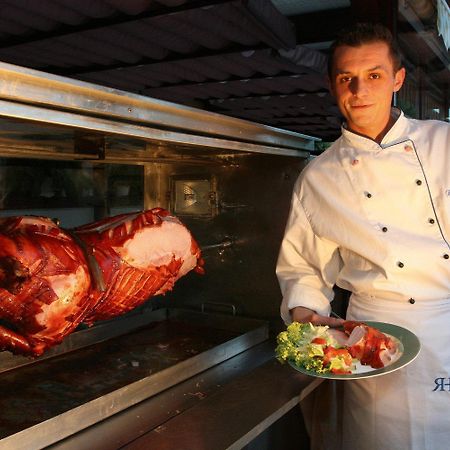 Hotel Am Brauhaus Варен Экстерьер фото