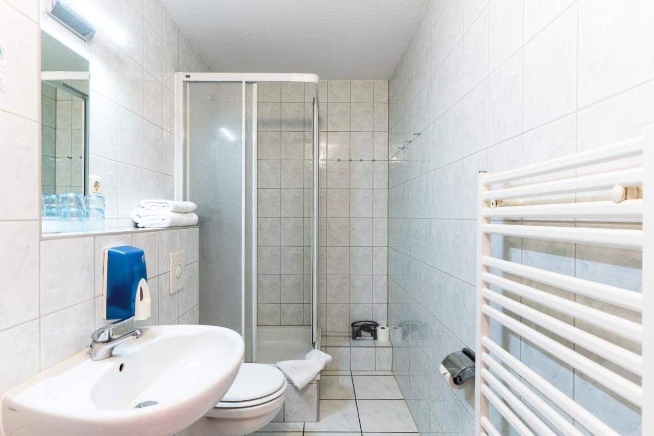 Hotel Am Brauhaus Варен Экстерьер фото